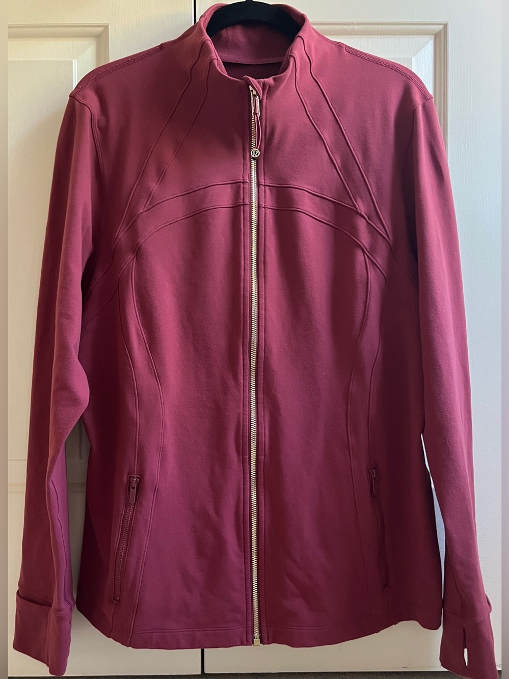 🍒LULULEMON sz 20 DEFINE Jacket MULLED WINE w/GOLD ZIP *LUON ~DISCONTINUED SIZE!